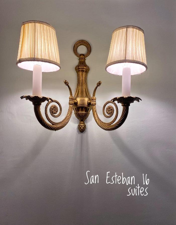 Suites San Esteban 16 Principe Севиля Екстериор снимка