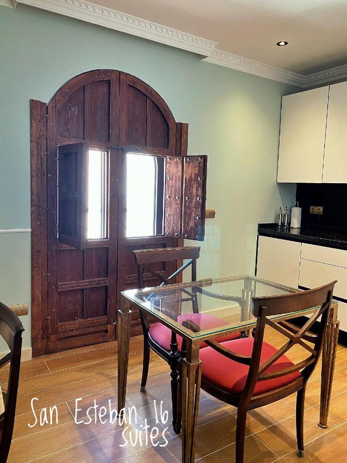Suites San Esteban 16 Principe Севиля Екстериор снимка