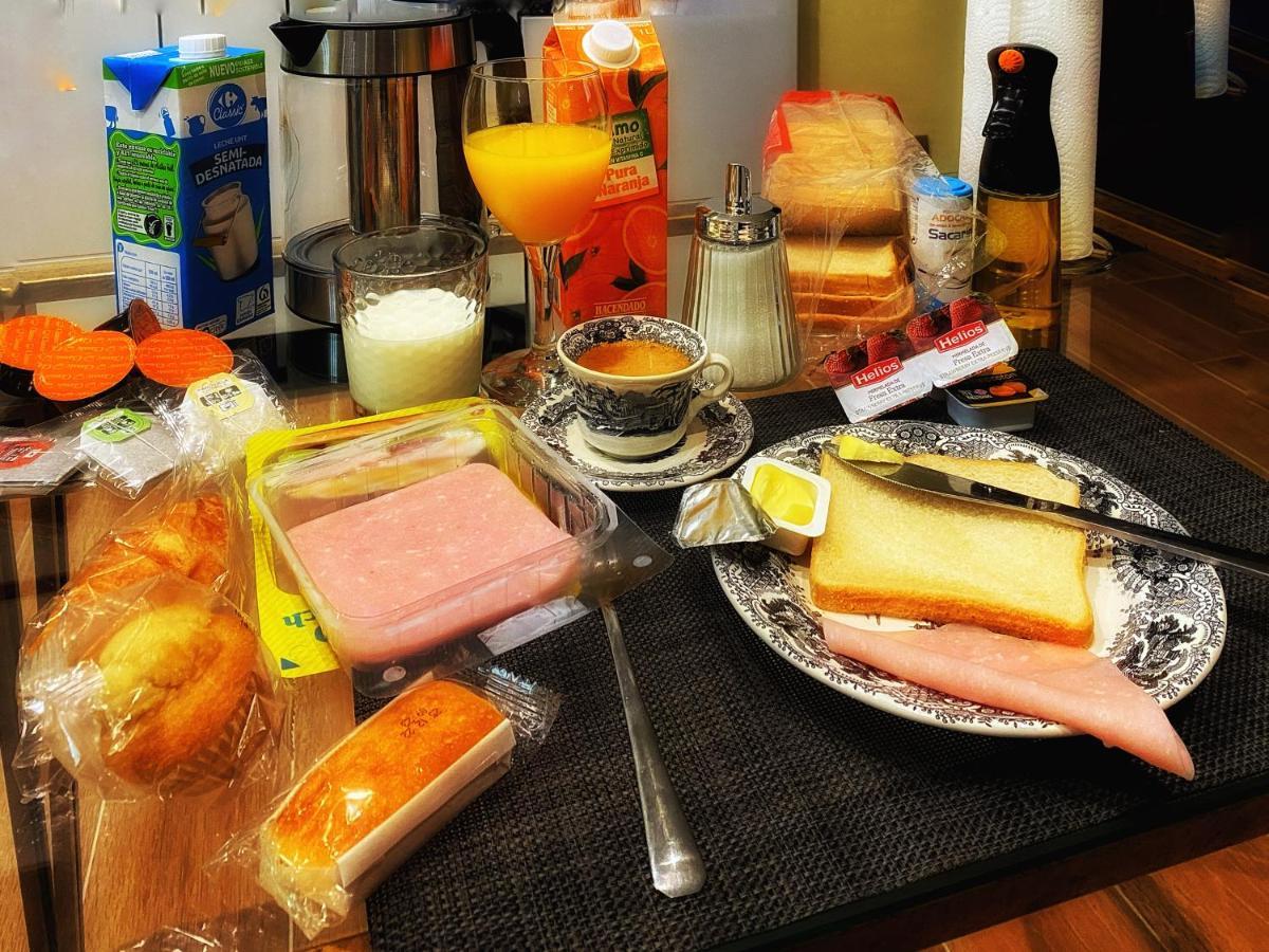 Suites San Esteban 16 Principe Севиля Екстериор снимка
